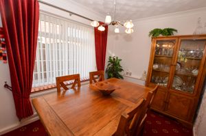 Dining Room- click for photo gallery